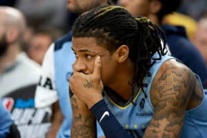 Leia mais sobre o artigo Ja Morant desabafa após surra do Thunder: “Nunca mais vamos jogar tão mal assim”