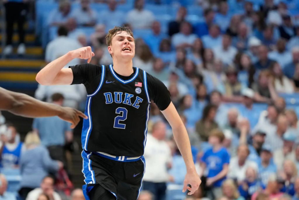 Read more about the article Cooper Flagg marca visita privada aos Mavericks antes do Draft da NBA 2025, segundo Shams Charania