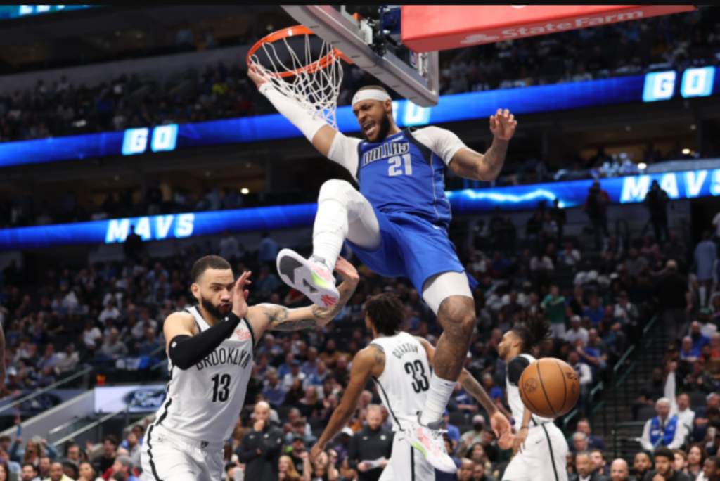 Read more about the article Daniel Gafford renova com os Mavericks por US$ 54 milhões