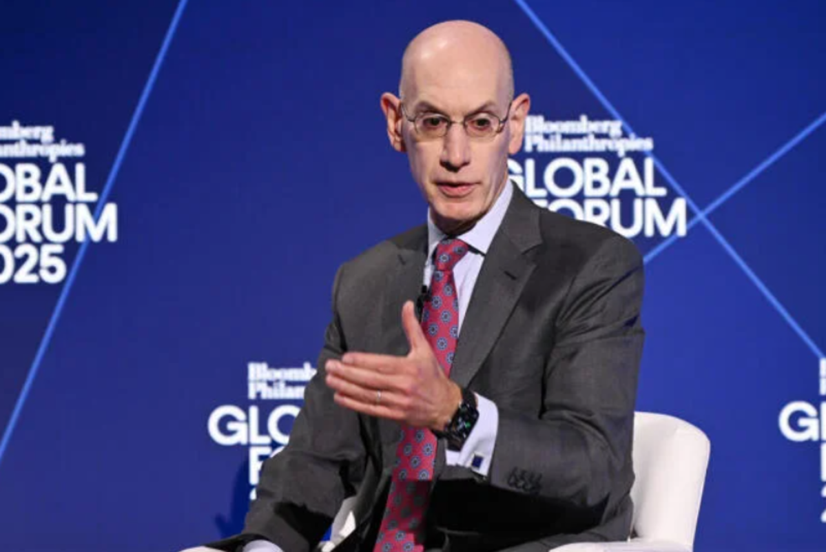 No momento, você está visualizando Adam Silver projeta liga europeia e jogos da NBA contra times internacionais: ‘Muito possível’